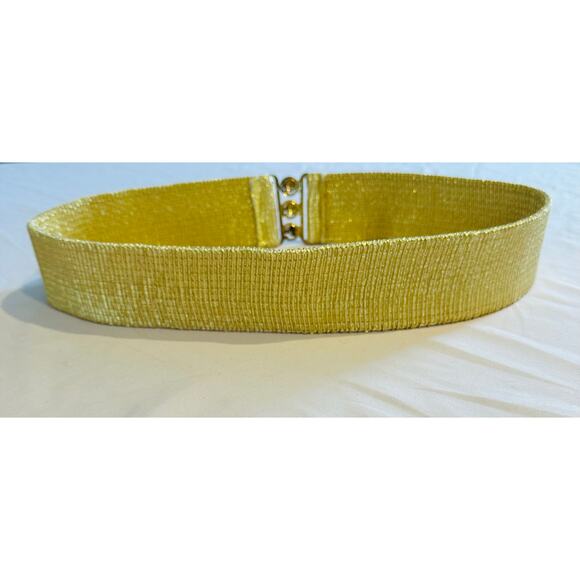 Vintage 80s  Bright Gold Malco Modes Wide Elastic Cinch Belt Gold Metal Buckle - Picture 2 of 8